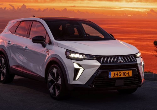 Mitsubishi Grandis wycenione w Polsce, ale na razie dostępne w jednej wersji silnikowej. Z rabatami na start