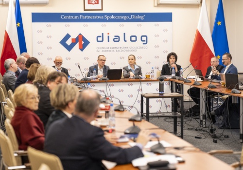 Pat w rozmowach o wynagrodzeniach. 