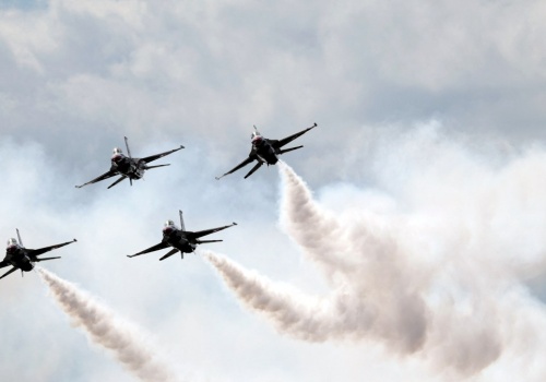 Potężne kroki USA wobec Iranu. Takich sił dotąd nie mobilizowano