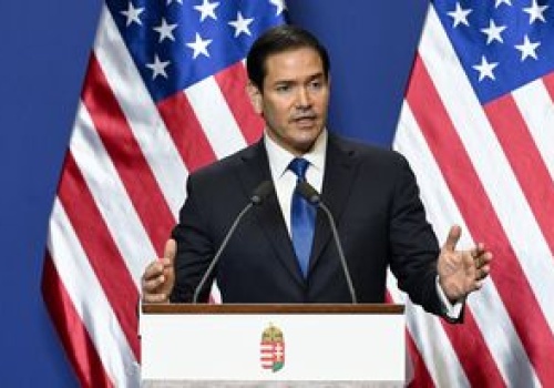Tajne rozmowy Marco Rubio z wnukiem Castro. 