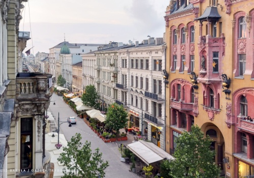 Łódź. Miliony dla ŁOT, śledztwo i pytania o powiązania personalne