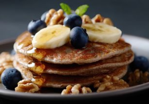 Na śniadanie robię szybkie i pyszne placki. Nie mają glutenu i sycą na długo