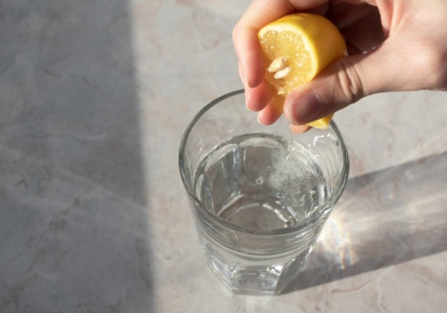 Przypadkowo zjedzone pestki cytrusów. Czy mogą zaszkodzić? Ekspert wyjaśnia raz na zawsze