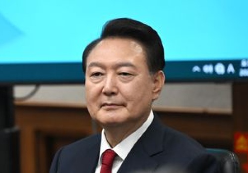 Zarzucono mu zamach stanu. Były prezydent Korei Płd. skazany