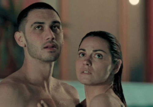 Ten serial rozpala emocje widzów. Jeden z najbardziej zmysłowych hitów czeka na Netflix