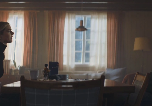 Małżeńska awantura zamienia się w komediowe widowisko akcji. Za filmem stoją ludzie od Johna Wicka