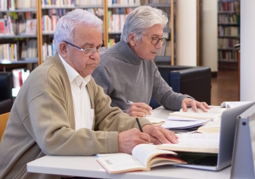 Zostań słuchaczem Gdańskiego Uniwersytetu Trzeciego Wieku. Trwa rekrutacja