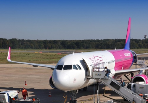 Nowe kierunki Wizz Air z Polski. Sprawdź, dokąd polecisz tego lata