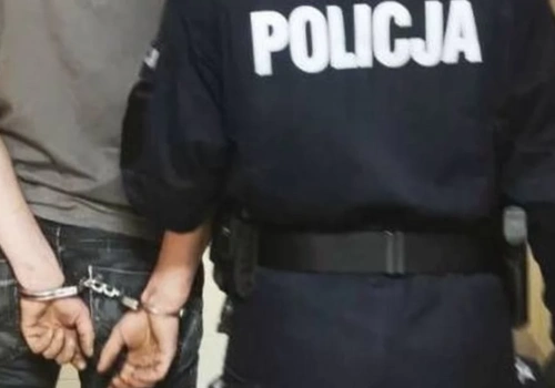 12 osób poszukiwanych zatrzymanych w jeden dzień. Skuteczna akcja jeleniogórskiej policji