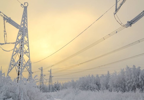 Styczniowe mrozy skuły fabryki. Przemysł zjechał pod kreskę