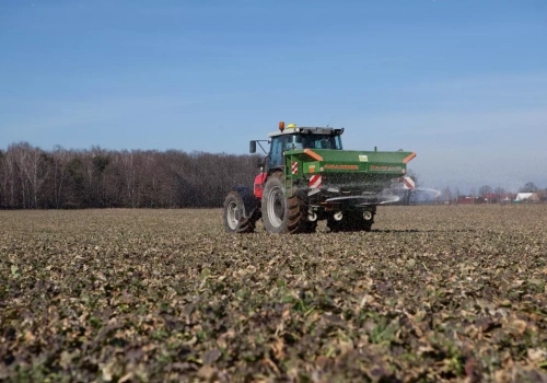 Jaki nawóz wybrać na pierwszą dawkę azotu?