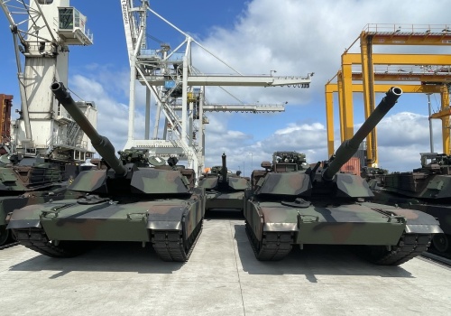 Unia skokowo podnosi nakłady na infrastrukturę do transportu wojska. Zyskają też porty