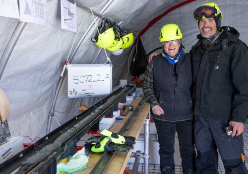 228 metrów historii. Naukowcy przebili lód i cofają się w czasie