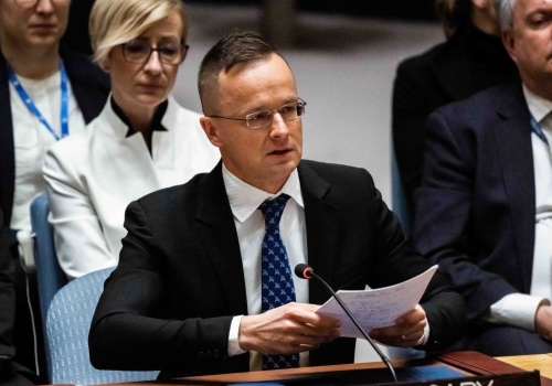 Węgry sięgają po rezerwy ropy. Budapeszt wstrzyma eksportu energii na Ukrainę?