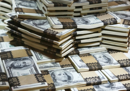 Gubernator Illinois proponuje wstrzymanie na 2 lata ulg podatkowych dla centrów danych w Illinois