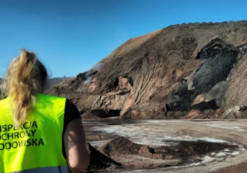 Hałda emituje groźne zanieczyszczenia. Rozwiązanie problemu wykracza poza możliwości lokalne