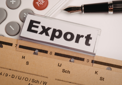 Deficyt handlowy wrócił w 2025 roku. Polski eksport odbił, ale import przyspieszył