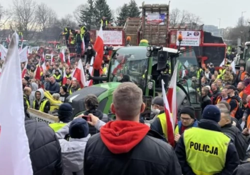 Rolnicy będą w piątek protestowali w centrum Wrocławia. Policja: będą utrudnienia!