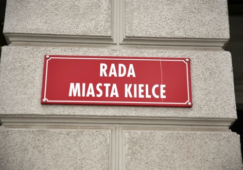 Po czterech remisach wybrano przewodniczącego