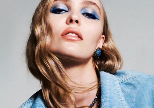 Podkład w poduszce, dżinsowe cienie do powiek i serum, które odejmuje 8 lat. Nowości kosmetyczne lutego 2026