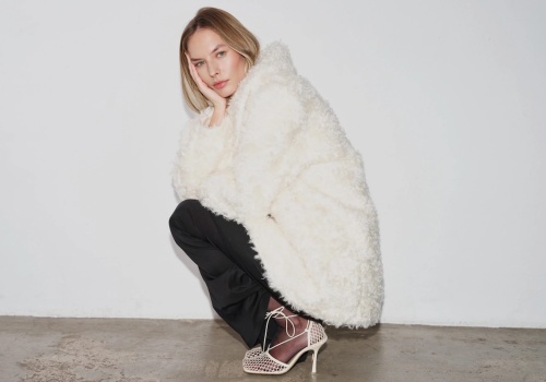 Monday Artwork organizuje sample sale i sięga do swojego archiwum projektowego