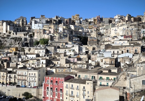 Nowość od Wizz Aira okaże się wakacyjnym hitem? Maleńkie miasteczko pozwoli odkryć prawdziwe Włochy