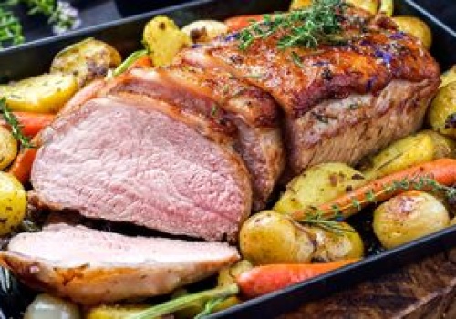 Pieczeń rozpada się przy krojeniu? Prawdopodobnie popełniłeś błąd podczas jej przygotowywania