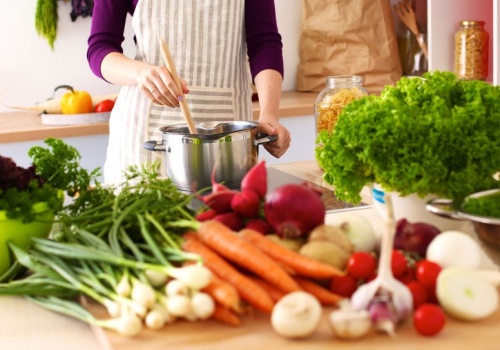 Wysoki cholesterol? Dodaj to do jedzenia, a szybko zobaczysz poprawę