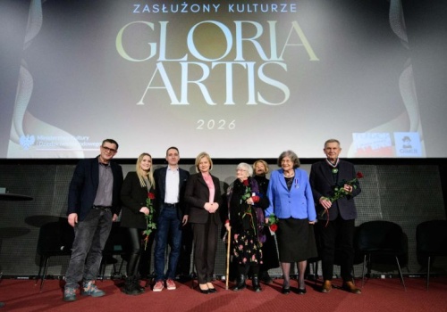 Łódzcy artyści odznaczeni Gloria Artis. Złote medale dla Piotra Dzięcioła i Jana Grodka