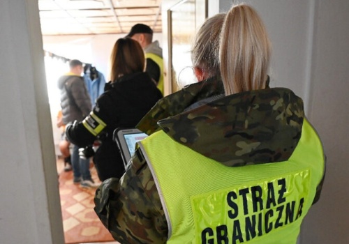 26 cudzoziemców pracowało nielegalnie. Kontrola Straży Granicznej w śląskiej firmie