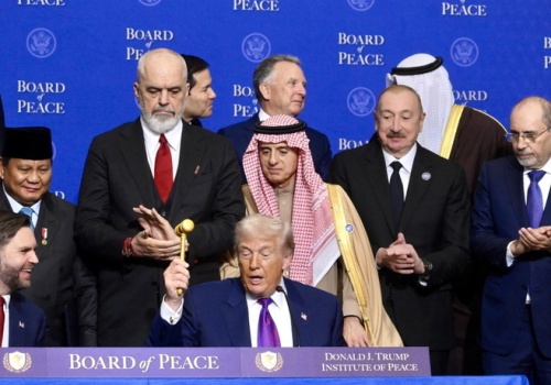 5 państw wyśle wojska, 9 państw wyśle pieniądze. Plan dla Strefy Gazy na pierwszym posiedzeniu Rady Pokoju