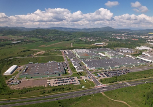 Toyota inwestuje w Wałbrzychu w nową fabrykę. 20 tys. samochodów rocznie.