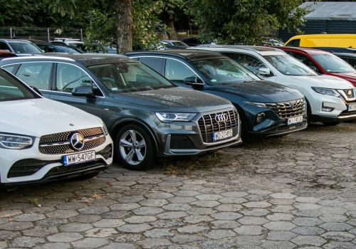 Rynek aut używanych to patologia. Miliardy 