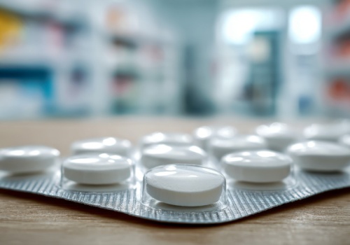 Te tabletki nie tylko odchudzają. Niepokojąca reakcja wątroby i jelit