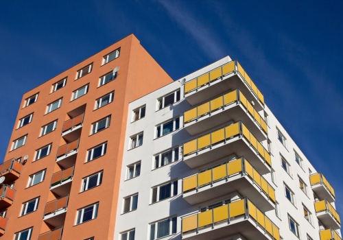 Wystarczy kliknąć i wiemy, po ile sprzedano mieszkanie w okolicy