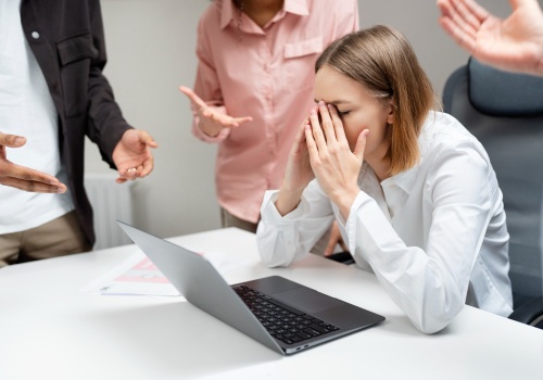 Nowy projekt zmian w Kodeksie pracy. Odszkodowanie za mobbing wyniesie nawet 30 000 zł i więcej