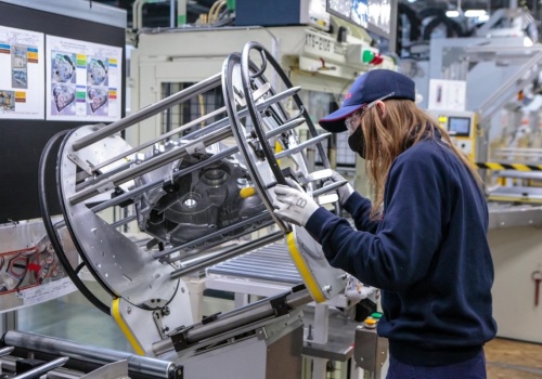 Koniec ze złomowaniem po staremu? Toyota ma plan na 20 tys. aut rocznie