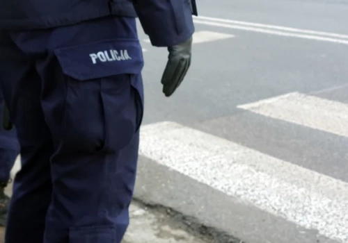 Zobaczył Subaru jadące slalomem i pojechał za nim. Zabrał kierującej kluczki