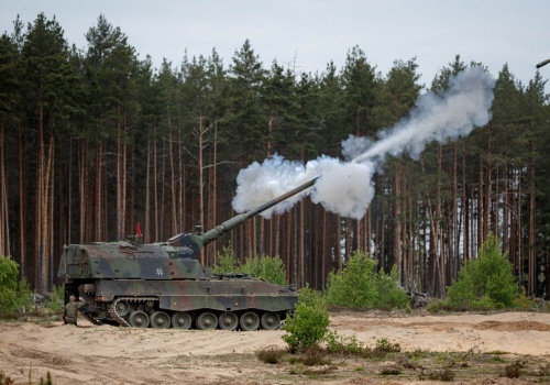 Niemcy dostarczą Ukrainie amunicję dalekiego zasięgu