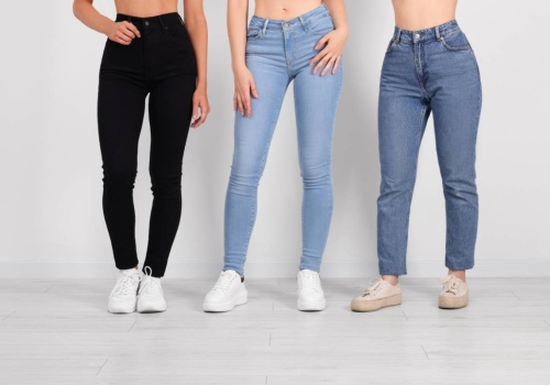 Szerokie nogawki, cargo czy slim fit – jakie spodnie damskie warto mieć aktualnie w swojej szafie?