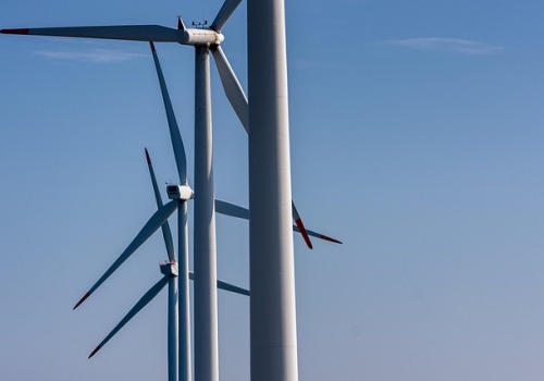 OZE bez strategii. Co blokuje pełne wykorzystanie zielonej energii?