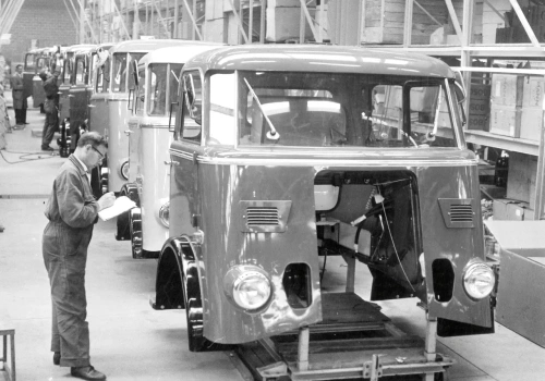 60 lat historii ciężarowych kabin – jubileusz fabryki DAF-a i przykłady jej produktów