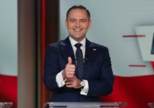 Marka Nowrocky pod lupą policji. Sprawa dotyczy symbolu R w kółku