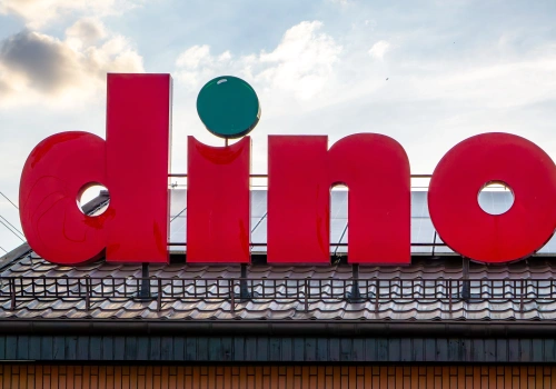 Warunki pracy w Dino pod lupą Sejmu. Niskie temperatury i kontrole PIP