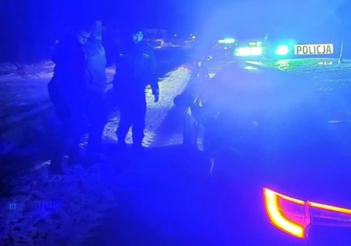 Matka zgłosiła zaginięcie syna. Znaleźli go na polu