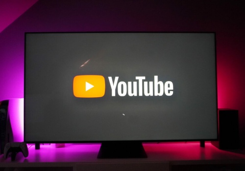 YouTube: telewizory przejmują kontrolę. Smartfony tracą pozycję lidera