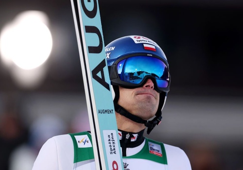 Skoczkowie przegrali z wiatrem. Konkurs odwołany