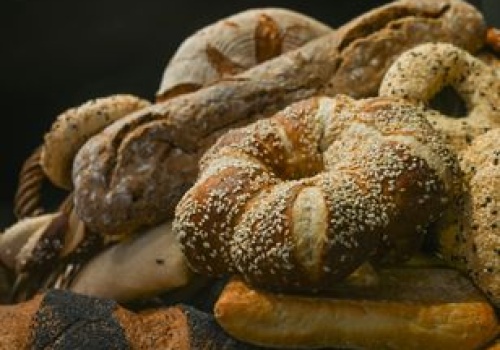 To niepopularny chleb. Ten składnik sprawia, że jest znacznie zdrowszy