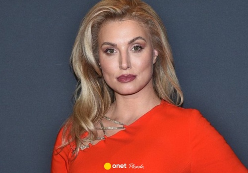 Modliła się o śmierć ojca. 