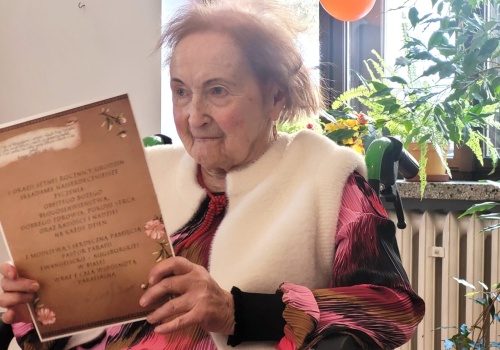 Jubileusz niezwykłej Bielszczanki. Miła  niespodzianka od najmłodszych